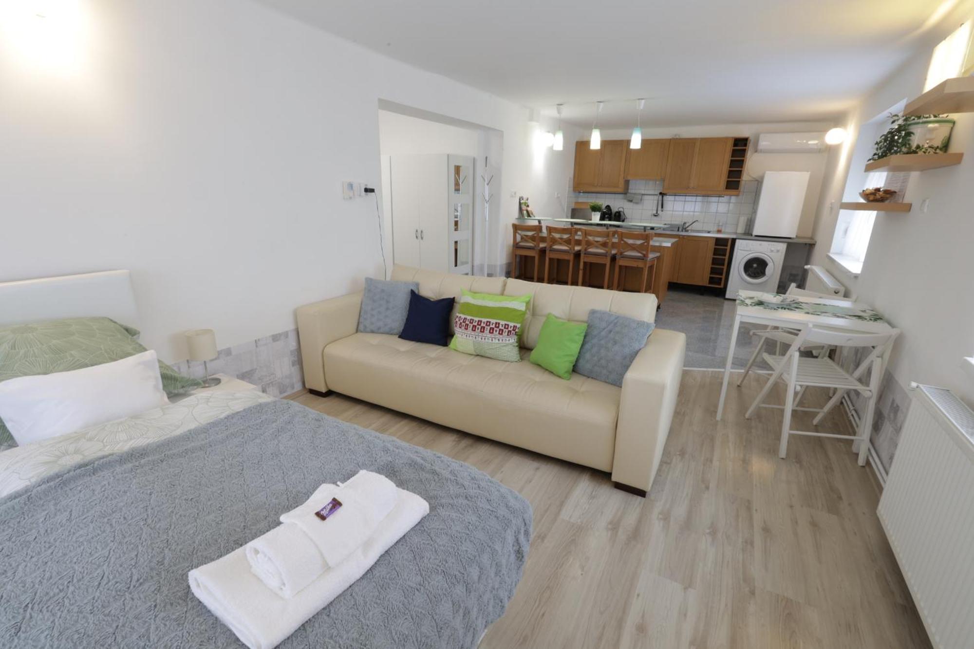 Stardust Apartman Pécs Exterior foto
